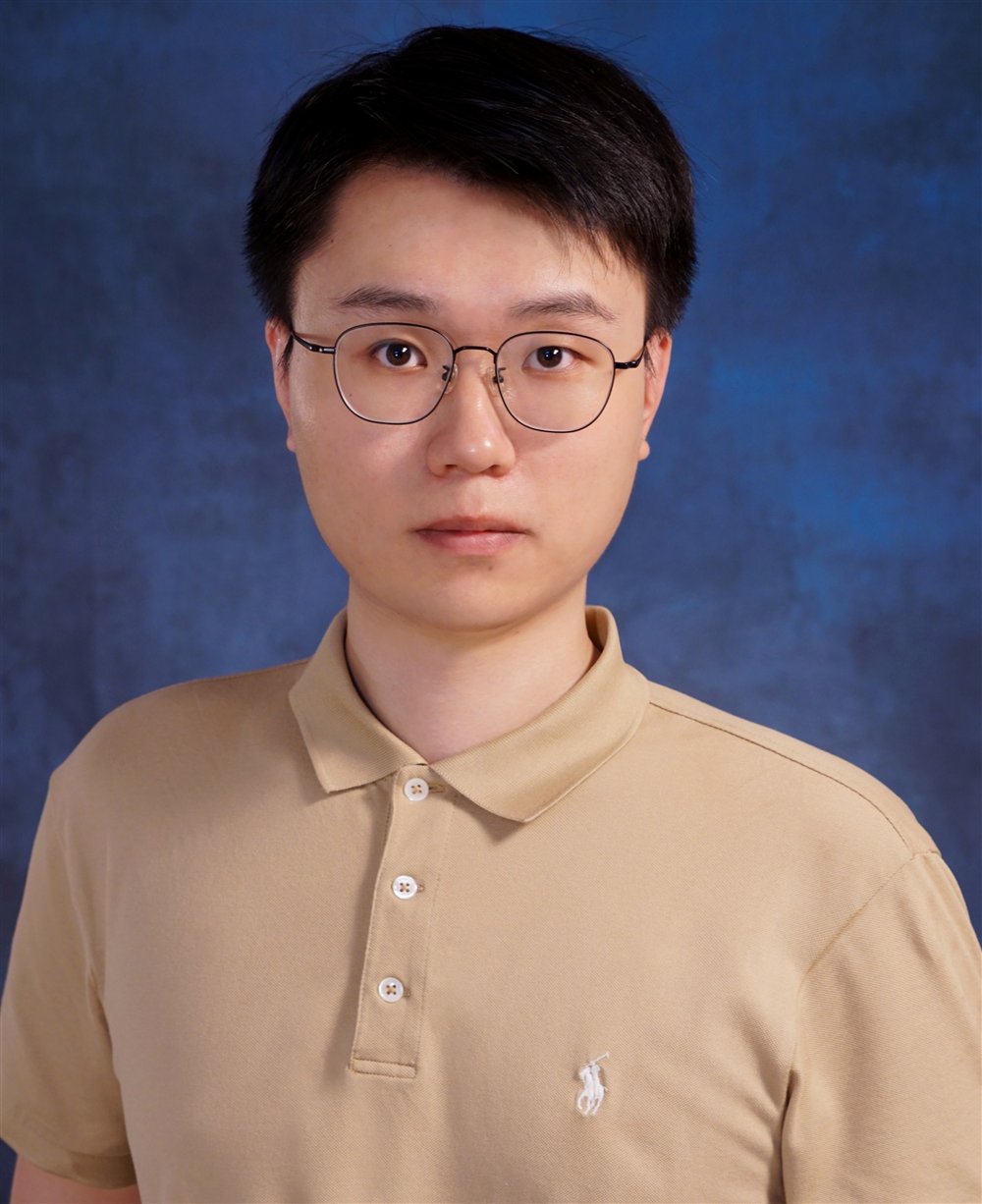 Portrait of Haoran Liu